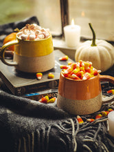Cargar imagen en el visor de la galería, Taza Kero Octubre