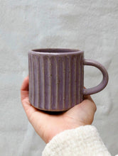 Cargar imagen en el visor de la galería, Taza Purpi Latte